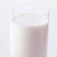 牛乳